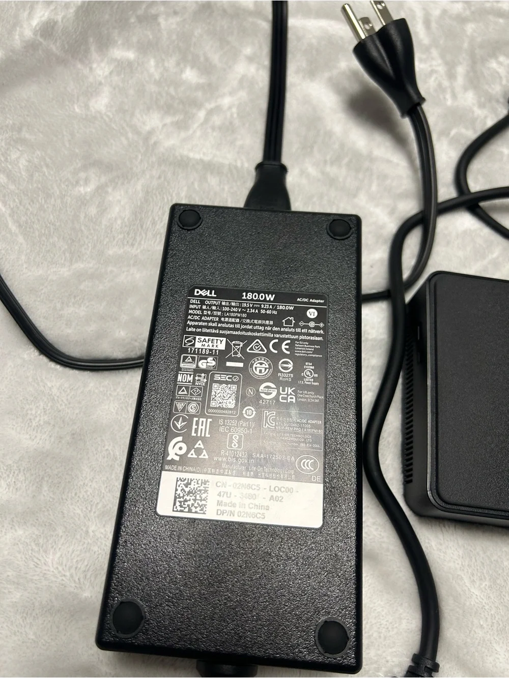 Dell WD22TB4 LA180PM180 USB C Thunderbolt Power Adapter 4 docking station 180W